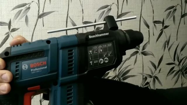 Обзор аккумуляторного перфоратора Bosch GBH 180 Li смотреть онлайн