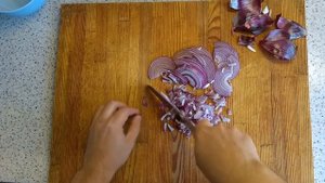 Луковые кольца.Нарезка:кольцами,полукольцами,кубик (Азы кухни №2 )