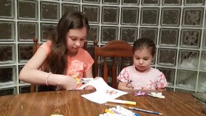 Опыт с бумагой и водой для детей.