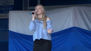 " Ты не такой ".  Поет Алена Тычинина.