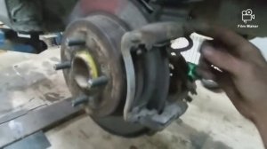 замена задних колодок на hyundai solaris и kia rio