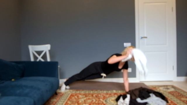 Сортировка белья тоже может быть игрой! смотреть онлайн