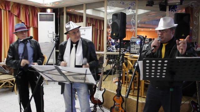 Трио "Альянс": Олег Сергеев, Юрий Фокеев, Илья Алёхин "Я готов целовать песок" смотреть онлайн