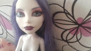 Как выпрямить волосы кукле!?