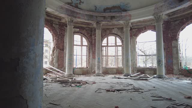 Газгольдер Ивангорода начинает свою третью жизнь
