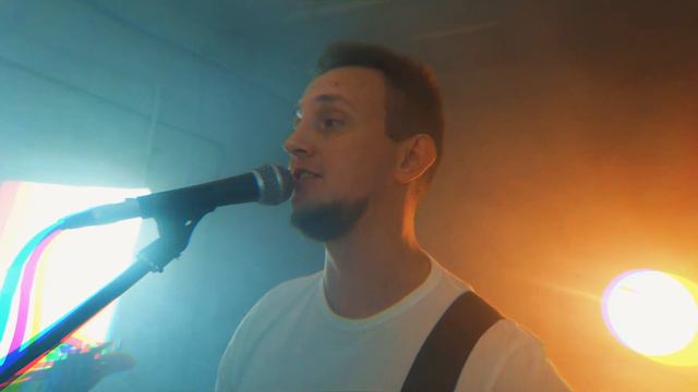 А ОН ТЕБЯ ЦЕЛУЕТ - РУКИ ВВЕРХ | КАВЕР | ГРУППА БЕЗ САХАРА