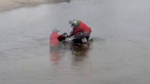 титаник квадроцикл arctic cat 700