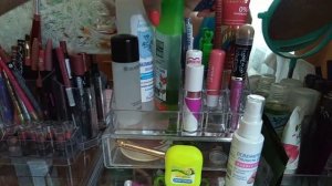 Мой косметический уголок, запасы косметики.