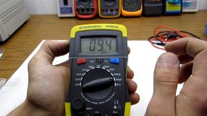 Отличный измеритель емкости XC6013L  (обзор в реальном времени)