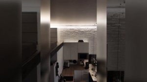 Просторная комната с удобствами рядом с Летним садом. 29м+9м, потолок 3,3 метра.