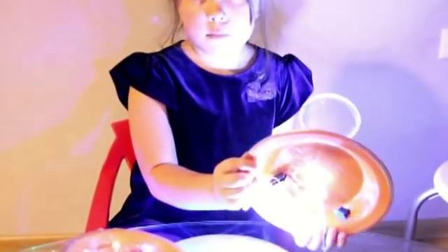 Поделка ко дню космонавтики. Ночник НЛО своими руками смотреть онлайн