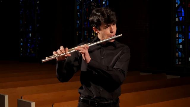 Noah Barton plays Claude Debussy - Syrinx смотреть онлайн