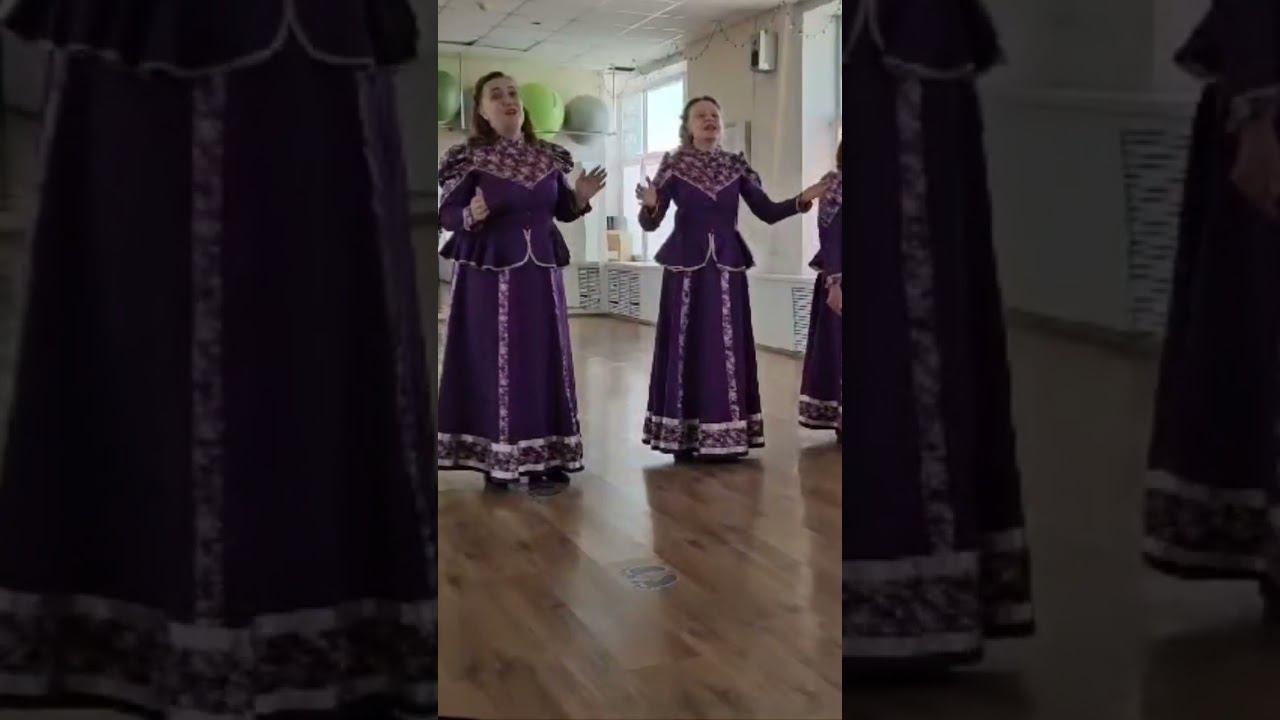 Поздравляем наших прекрасных женщин с праздником, с 8 марта! #русскаяпесня #любимаямузыка #8марта