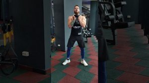 Гоблет приседания. Как накачать квадрицепс?