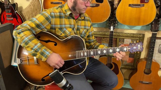 1940 Recording King (Gibson) M5 archtop guitar смотреть онлайн