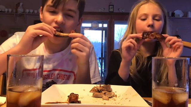 RIBS AND PORKCHOP MUKBANG!!!/ ASMR смотреть онлайн
