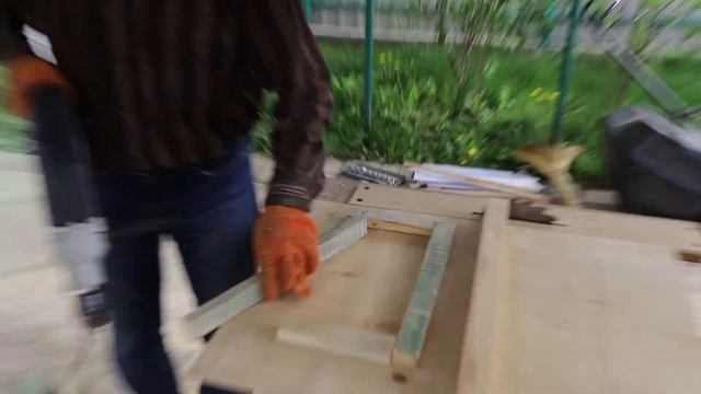 Как сделать ящик для выдержки пчел перед заселением нуклеусов?