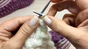 СТИЛЬНЫЕ ДОМАШНИЕ САПОЖКИ ТАПОЧКИ  Вяжем вместе спицами