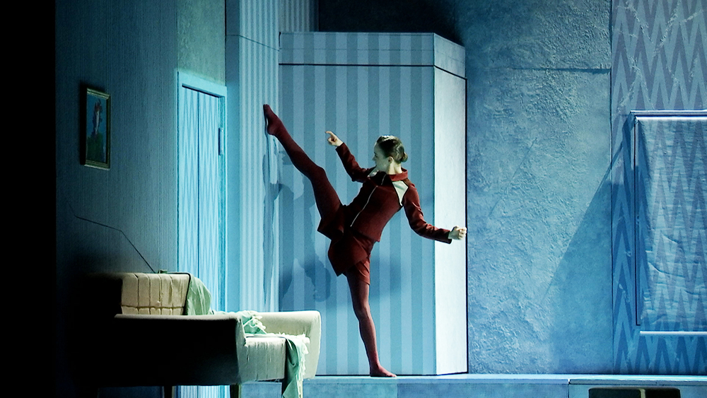 В "Новой опере" представили двухактный балет "Все, что после" / Город новостей на ТВЦ