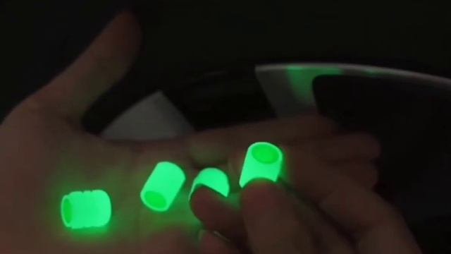 Крышка клапана, светящаяся в темное время суток #крышка #дляавто