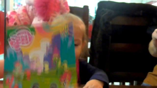 Распаковка пакетиков литл пони Unboxing little pony