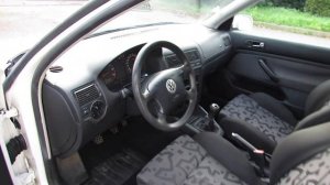 Volkswagen Golf 1.6 Confort 1998