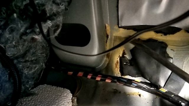 Вода и конденсат на полу в приоре. смотреть онлайн