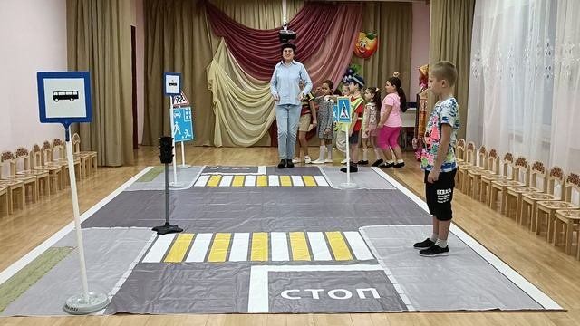 Агитационный видеоролик по ПДД "Отправляемся в путь"