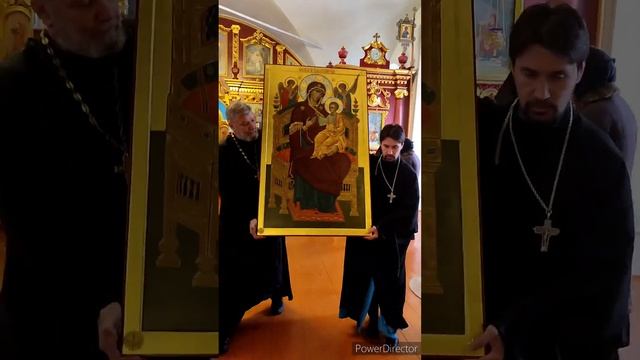 икона Божией Матери "Всецарица"