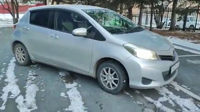 Девочки довольны или Toyota Vitz как литр сока ( отзыв)