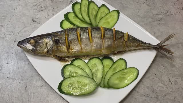 Скумбрия с лимонными дольками - очень нежная ароматная рыба за полчаса с минимумом продуктов