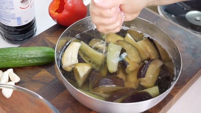 Готовьте правильно этот салат. Корейский салат с баклажанами, цыганка готовит.