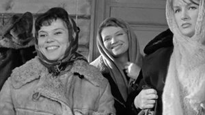 Любовники и мужья Люсьены Овчинниковой
