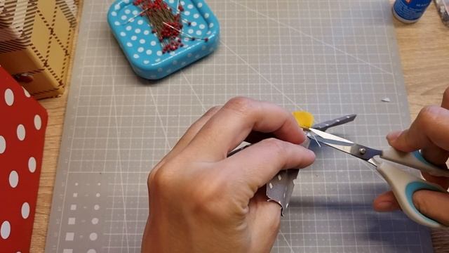 Raglan dress with collar. Shopping bag for Blythe/Платье реглан с воротником. Сумка-шоппер для Блай смотреть онлайн