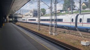 "Сапсан" пролетает станцию Ховрино (Линия D3). 19 июня 2024г.