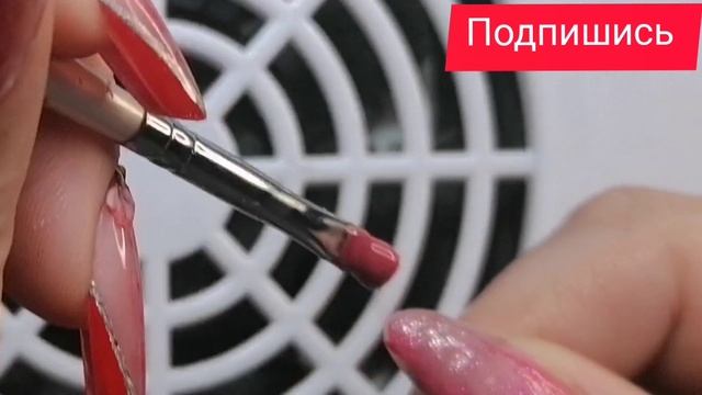 коррекция ногтей себе левой рукой на правой. быстрый дизайн#самасебемастер#быстрыйдизайн#самозамес