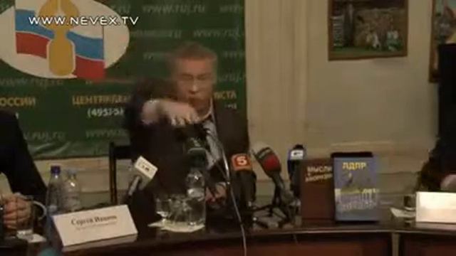 Жириновский о Единой России смотреть онлайн