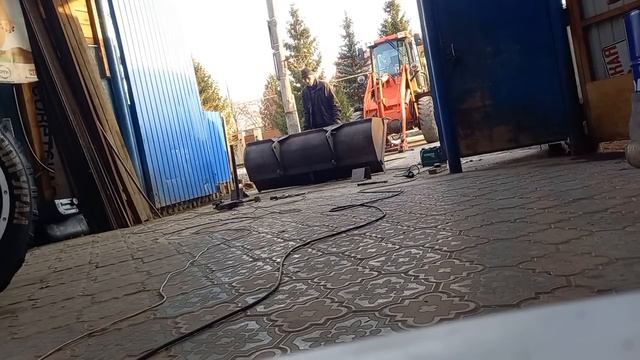 Крашу навестное оборудование к фронтальному погрузчику смотреть онлайн