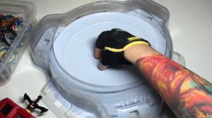 РАНДОМ БИТВА КРУТЫХ ВОЛЧКОВ / Бейблэйд Бёрст / Beyblade Burst