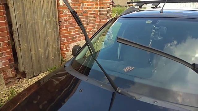 Как уберечь лобовое стекло автомобиля от царапин и затирания ? Тонкости, нюансы.Лобовое стекло. смотреть онлайн