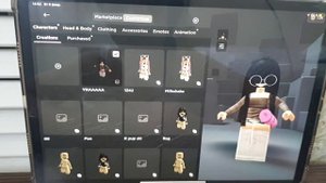 //ТРАТА 1,700//РОБУКСОВ!!!//КУПИЛА ДВА СКИНА?//РАДА//