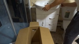 ?Установка раковины с тумбой. ? Часть 1. ? Неожиданный сюрприз.