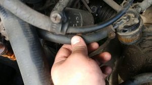 ЗАМЕНА ТОПЛИВНОГО ШЛАНГА НА АУДИ 80 В3