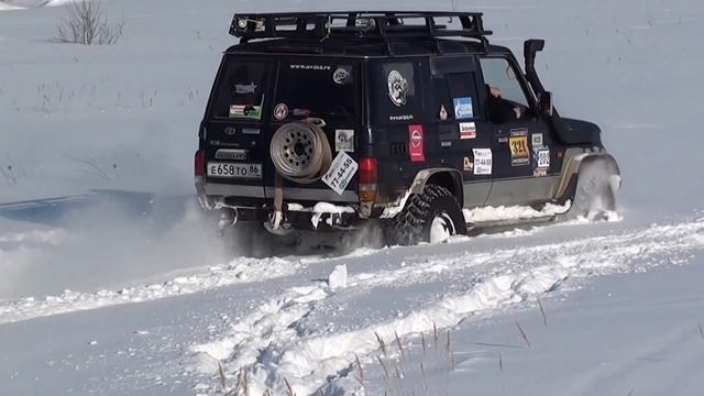 В поисках ЙЕТИ 3 смотреть онлайн