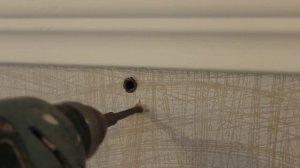 Как  правильно повесить карниз для штор