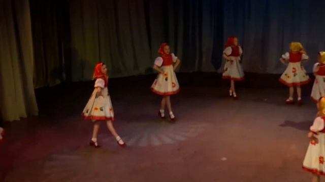 "Матрешки", ансамбль танца "Кудринка", 25.04.2021, ЦДКЖ смотреть онлайн