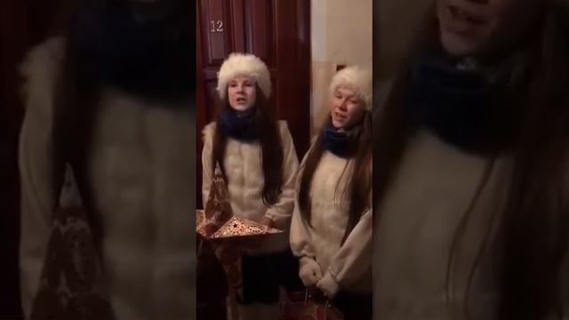 В яслях лежит Христос! смотреть онлайн