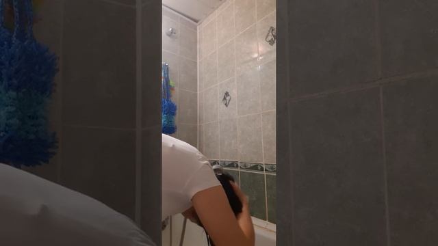 Как мыть голову твёрдым  шампунем!!