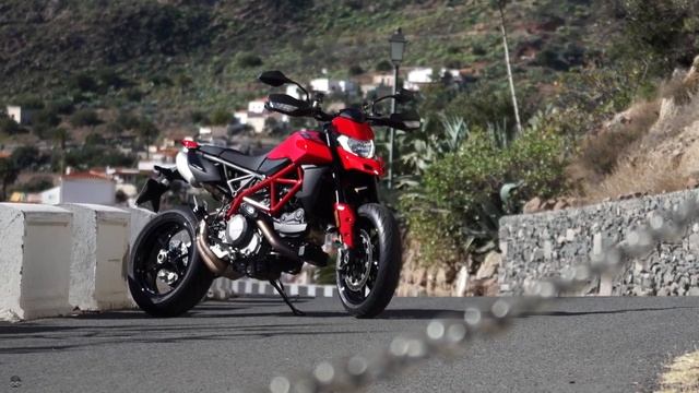 2019 Ducati Hypermotard 950 смотреть онлайн