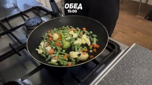 ПИТАЮСЬ И ТРЕНИРУЮСЬ ОДИН ДЕНЬ КАК КЕНДАЛЛ ДЖЕННЕР.